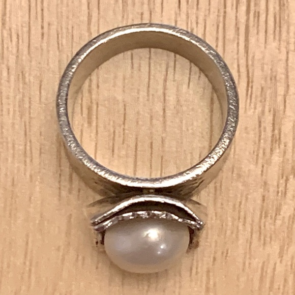 Silpada Hammered Freshwater Pearl Ring R0898 Retired size 7 - Picture 5 of 15